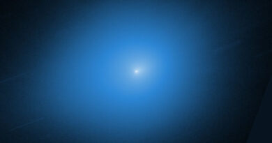 Hubble Explores Comet 3I/ATLAS Again