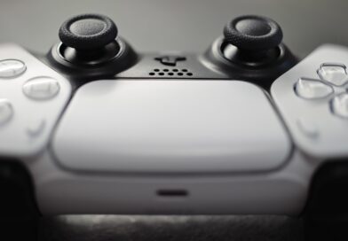 Apple May Enter The iPhone Game Controller Market