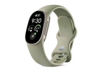 Google Introduces Fitbit Edge